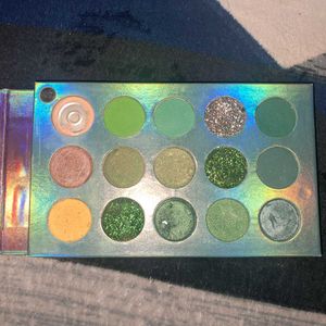 Colorful Eyeshadow Palettes (Set of 4)