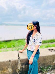 Stylish Printed Crop Shirt &amp; pant