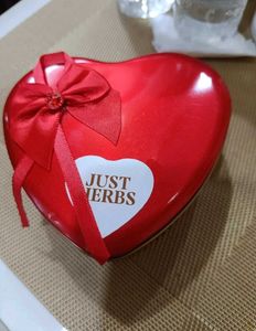 Just Herbs Makeup &amp; Lip Care Set