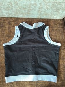 Studiofit Black &amp; White Collared Crop Top