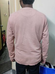 zudio branded Comfortable Pink Crew Neck Sweatshir