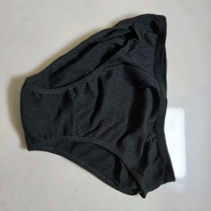 Woman's Underwear Combo Of 4