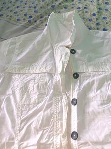 Brand New Women Western White Top.. With Pocket