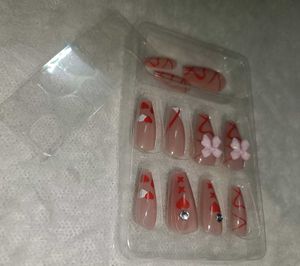 Press-On Nails: Pink Hearts &amp; Bows