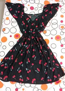 .Beautiful Dress... Must Grab ✨❤️