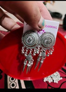 2 Oxidized Earing And Kada