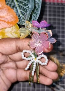 flower bouquet key chain with Pearl Bow