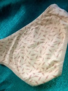 Cute Feather Pattern Panties