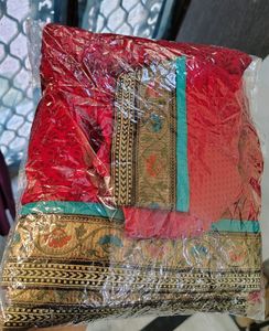❤️pretty red Saree. now available in coins