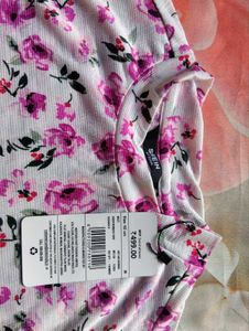 Women’s Floral Printed Sleeveless Top &amp; Red Shorts