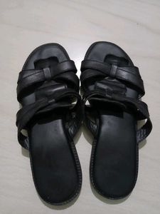 Hush Puppies ISA- black sandals
