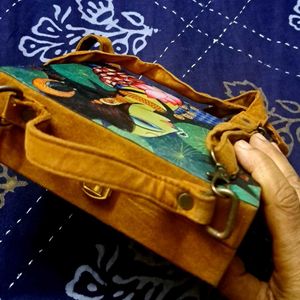 Unique &amp; Beautiful Sling Bag