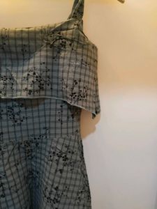 Chic Plaid Tiered Dress