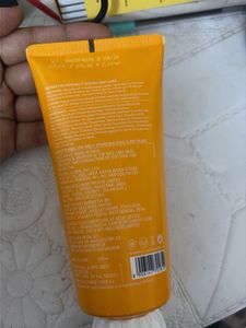 Dot &amp; Key Vitamin C+E Face Wash