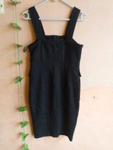 ❤️Size S to L Black Jumper Dress with Zipper Detai