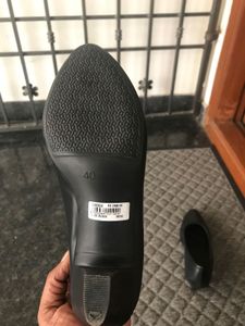 Inc 5 Foot Ware Never Used