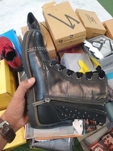 Pepe Jeans || Stylish Black Studded Lace-Up Boots