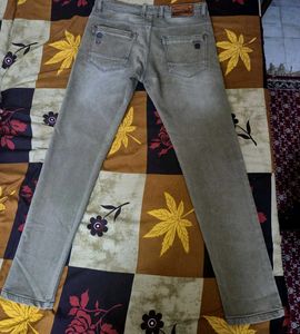 Stylish Men's Shirt &amp; Jeans Outfit