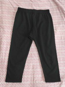 Black Capri Leggings