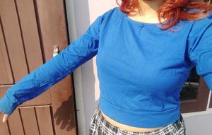Crop long sleeve tee💙