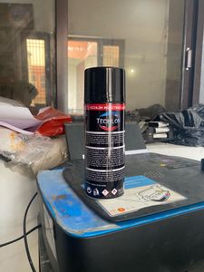 spray paint