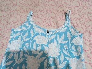 Beautiful Floral Print Kurta