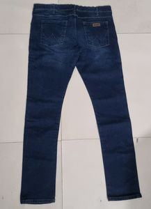 Trendy Men's Wrangler Jeans