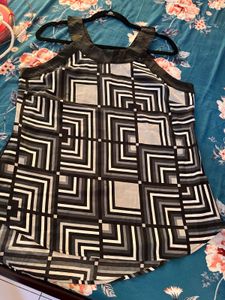 Geometric Print Top