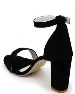 Chic Black Block Heel Sandals