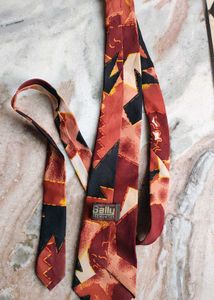 Designer tie