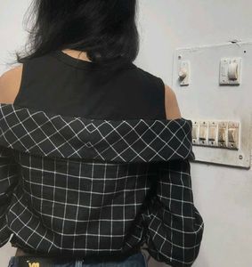 Checkered Cold Shoulder Top