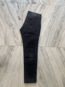 Levi’s 511 slim fit jeans
