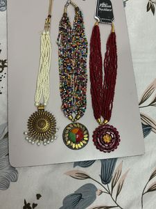 Set of 3 Fashion Necklaces