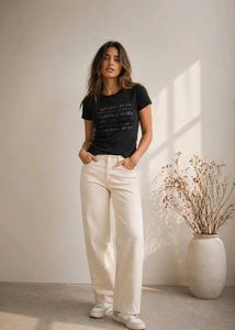 💎 CALVIN KLEIN BLACK T-SHIRT – CLASSY Women