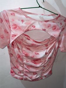 Pink Floral Cut-Out Ruched Top🎀