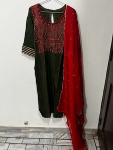 Elegant Green & Red Kameez Dupata