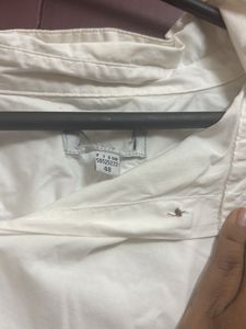 Chic White oversized shirt