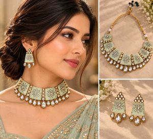 Elegant Mint Green Kundan Necklace Set