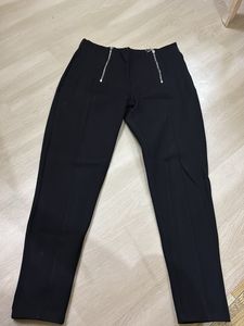 Chic Black Zipper Pants