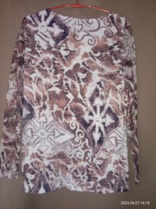 Woman Tops