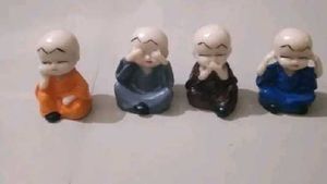 trendy showpiece Buddha's