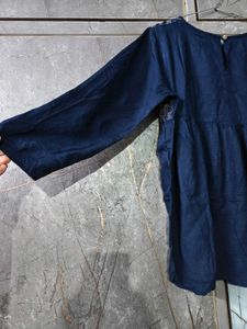 Navy blue Top