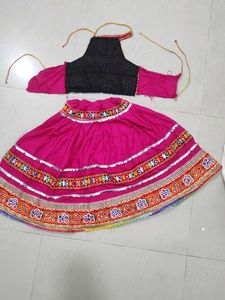 Girls Ethnic Dress   Navaratri Lehenga..