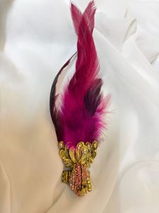 Unique Feather &amp; Rhinestone Ring