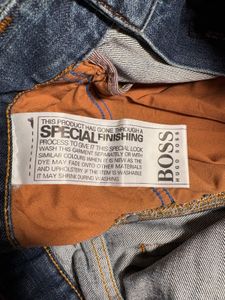 HUGO BOSS Men's Blue Wash Jeans