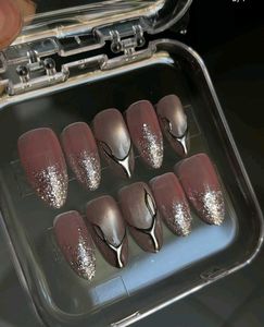 Press-On Nail Set