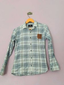 Men's Checkered Casual Shirt