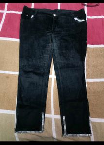 Sparkly Black Party wear Capri in 32 waist
