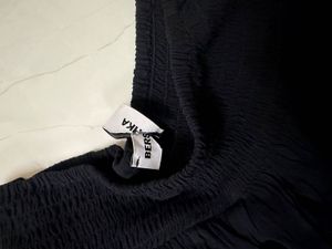 Black Bershka Mini ruffled skirt