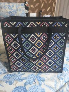 black multi tott bag